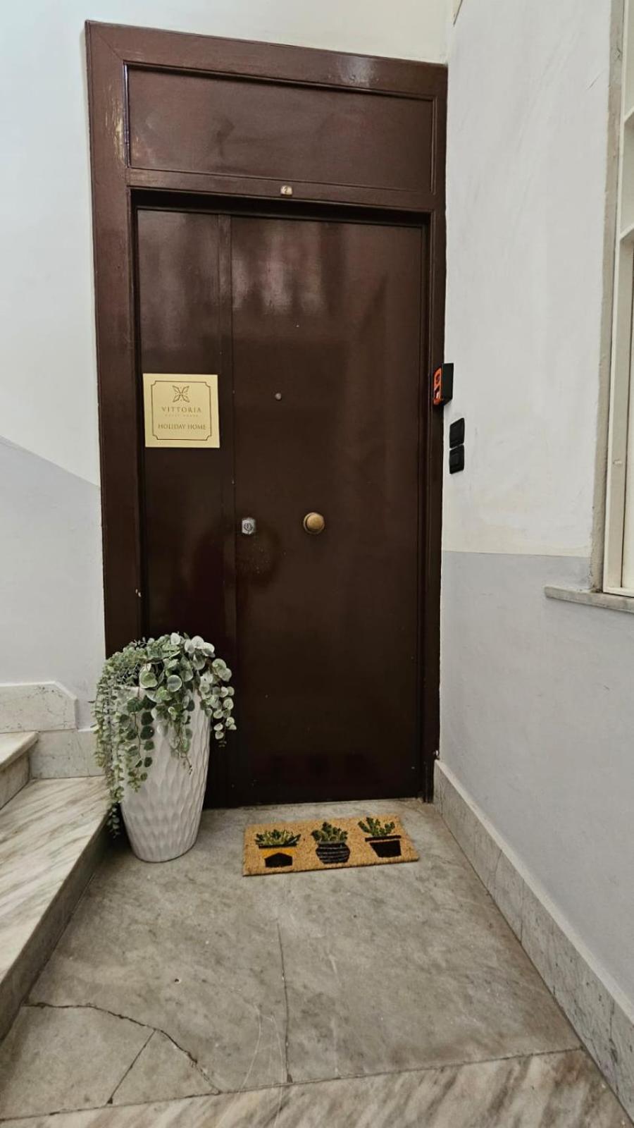Vittoria Guest House Салерно Экстерьер фото