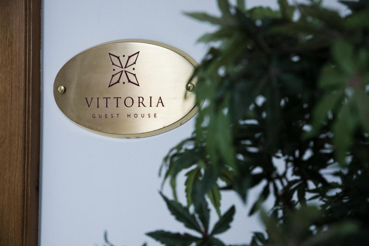 Vittoria Guest House Салерно Экстерьер фото